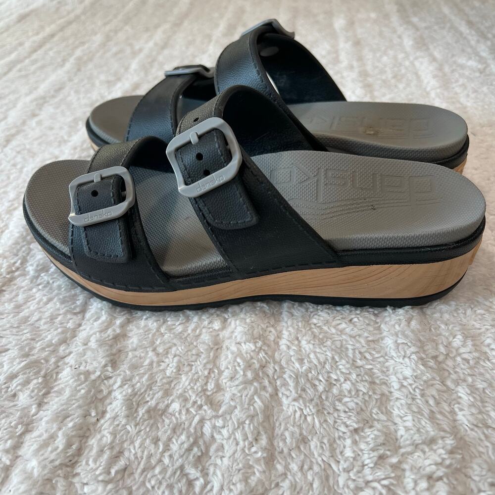 Dansko Women's Kandi Eva Sandals size 39 US 8.5 Black Tan platform